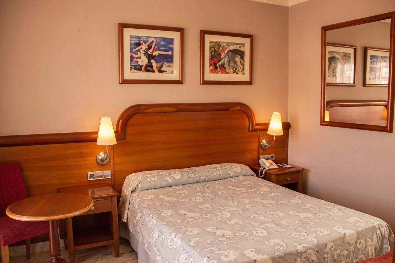 Hôtel pour 10 personnes avec terrasse in La Carihuela, Torremolinos