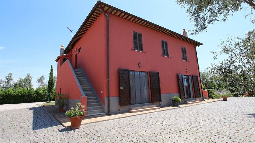 Agriturismo per 3 persone, con giardino e piscina in Provincia di Viterbo