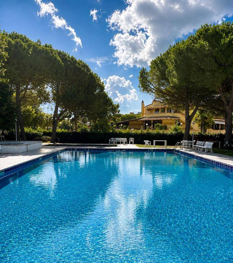 Duna Verde Oasis - Villa a due piani con giardino e piscina in Duna Verde, Caorle