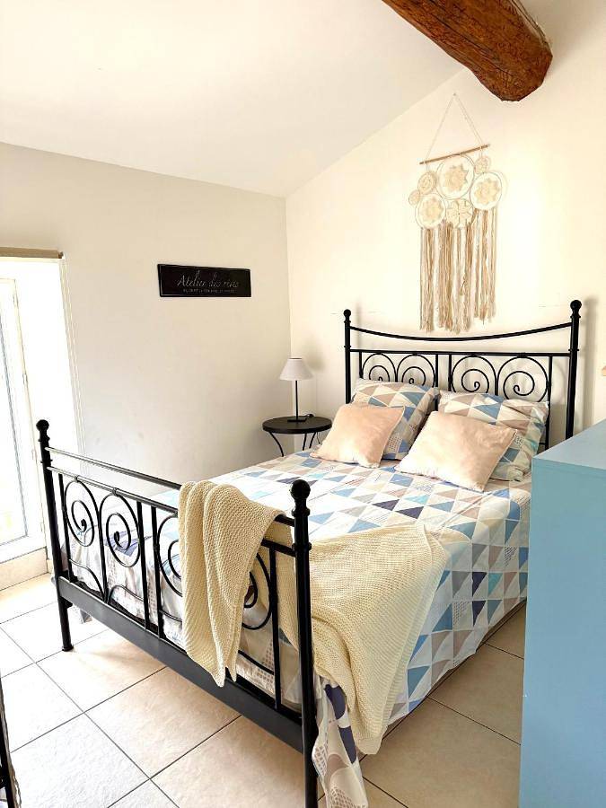 Ganze Wohnung, Classic Apartment in Olonzac, Canal du Midi