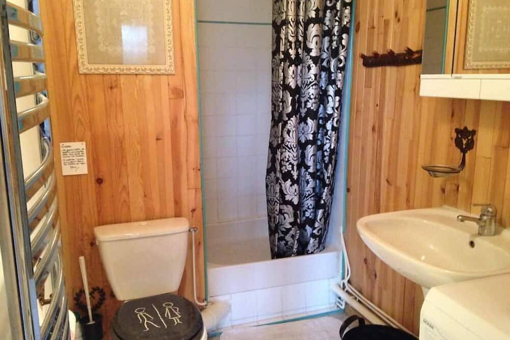 Chalet with panoramic mountain and valley views, Villard de Lans, Corrençon in Lans-en-Vercors, Parc naturel régional du Vercors