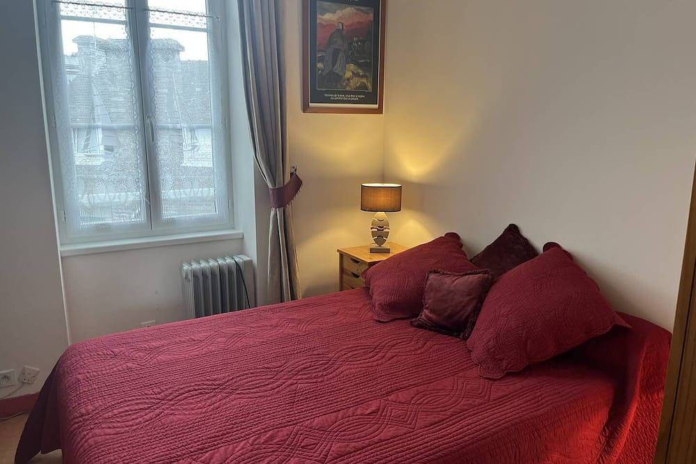 Appartement entier, Agréable appartement T2 dans le centre de Saint Cast pour 2 personnes in Saint-Cast-le-Guildo, Région de Dinan
