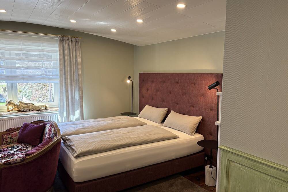 Entire apartment, Anna's Home - Spacious holiday apartment centrall in Bad Wörishofen, Bavarian Swabia