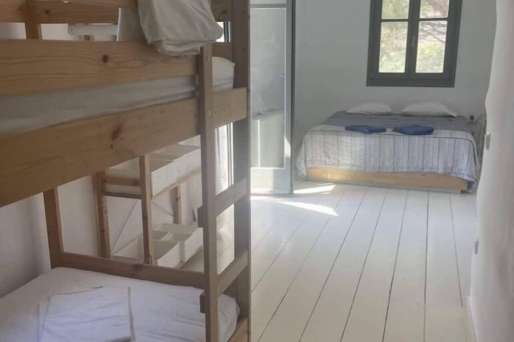 Villa am Strand mit privatem Pool und Meerblick in Kea