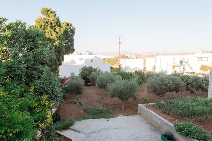 Location de vacances pour 5 personnes, avec jardin dans Náoussa