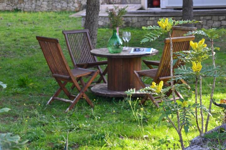 Apartamento de vacaciones para 7 personas, con jardín además de vistas y piscina - 1