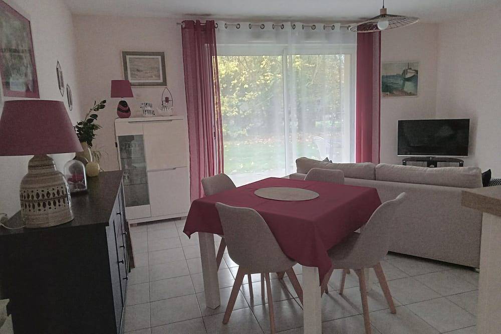 Appartement entier, À 20 mn de la mer (St quay portrieux) proche du centre ville de Guingamp . in Guingamp, Région de Guingamp