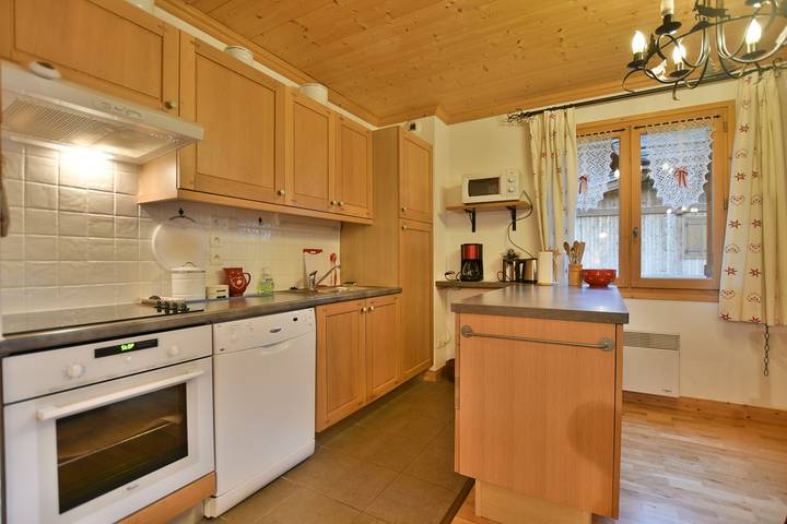 Ganze Wohnung, Ferienwohnung für 4 Personen mit Terrasse in Le Grand-Bornand, Annecy und Umgebung