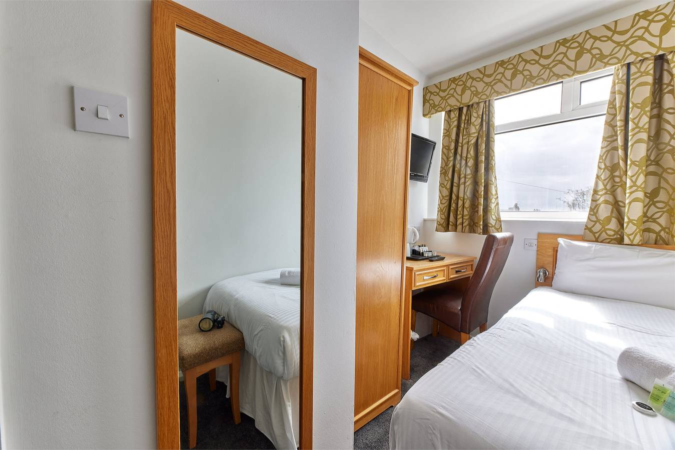 Geheel vakantieappartement, Dene Rooms Single 38 in Newcastle upon Tyne, Tyne and Wear