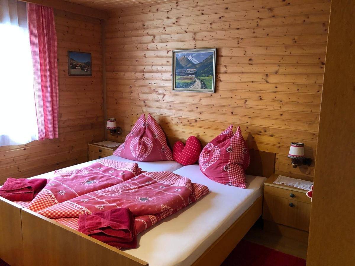 Double Room with Balcony in Heiligenblut, Bezirk Spittal an der Drau