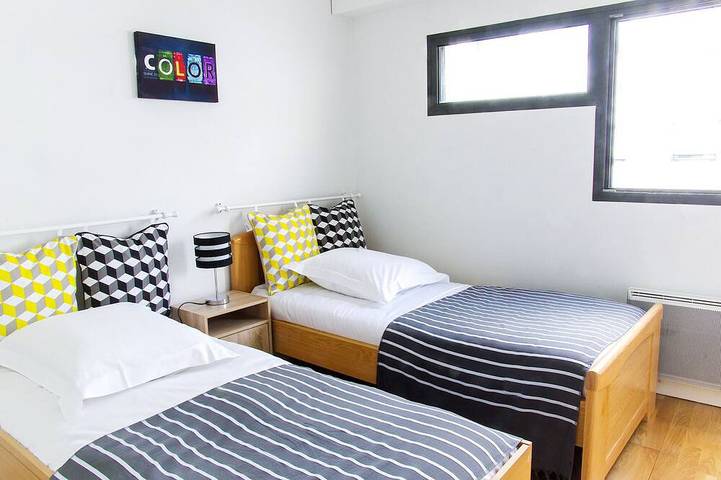 Apartamento entero, Belfort - 2 chambres / Avec ascenseur et Parking in Burdeos, Región de Burdeos