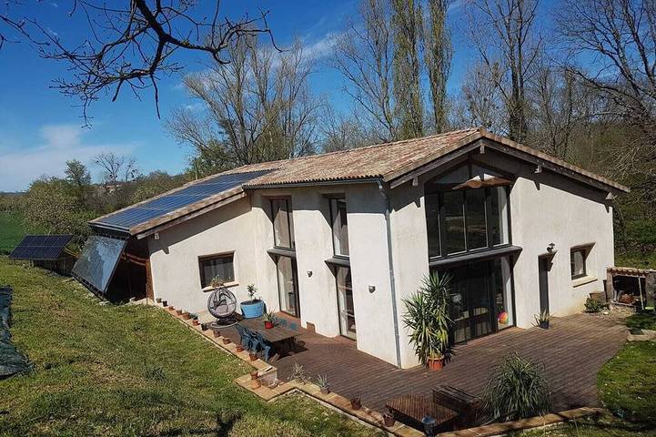 Chambre d’hôte pour 2 personnes, avec Jardin à Salvagnac