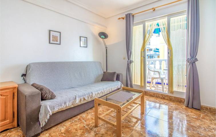 Gîte pour 4 personnes, avec terrasse et piscine à La Mata - 3