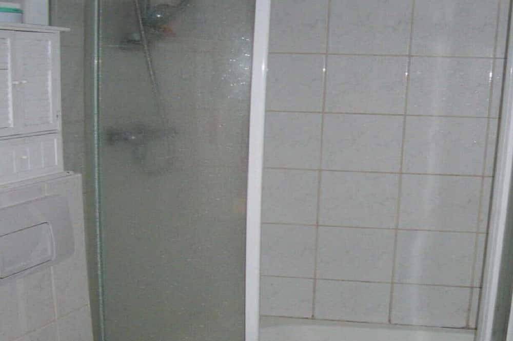 Ganze Wohnung, Hamburg 3 Zimmer 50 qm, 3 Betten, Unterkunft, Ferienwohnung auch Lastminute in Hamburg Farmsen-Berne, Hamburg