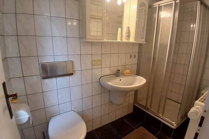 Ferienhaus für 2 Personen, mit Terrasse und Garten am Rennsteig - 3