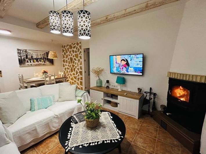 Casa rural para 4 personas, con Balcón y Terraza además de Jardín y Piscina en El Bosque - 3
