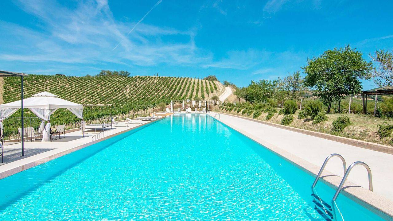 Entire holiday apartment, Ferienwohnung für 3 Personen (50 m²) in Valle Apparignano in Acquaviva Picena, Ascoli Piceno Province