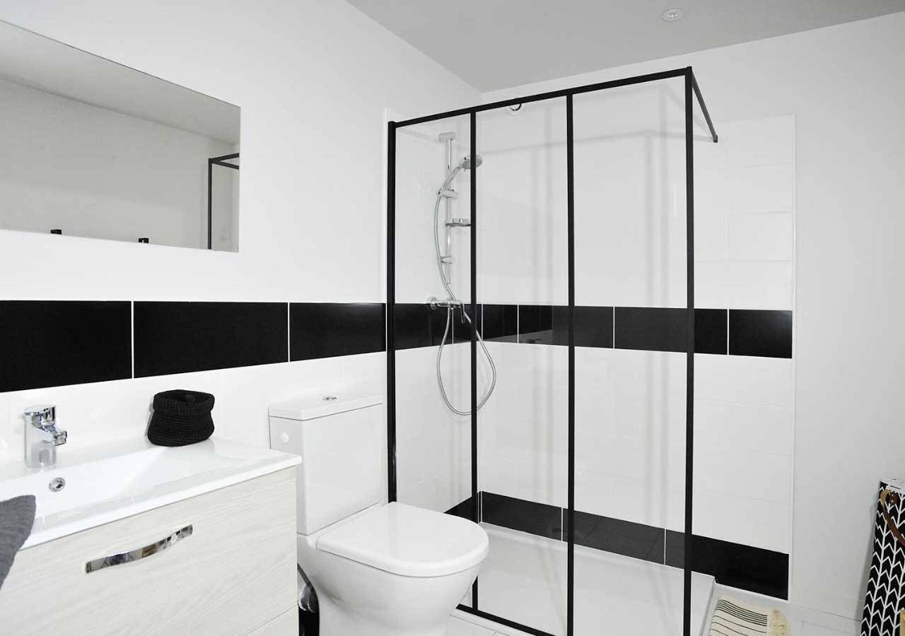 Appartement entier, Apartment with Balcony in Jonzac, Région de Jonzac