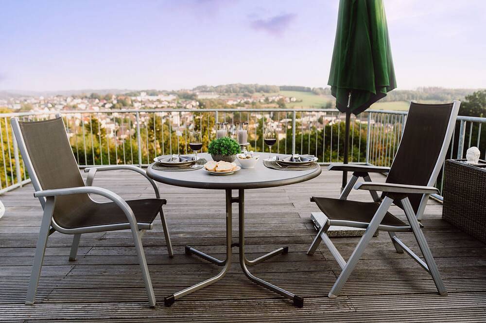 Ganze Wohnung, Komfort-Ferienwohnung mit großer Dachterrasse und Panoramablick in Ennepetal, Ennepe-Ruhr-Kreis