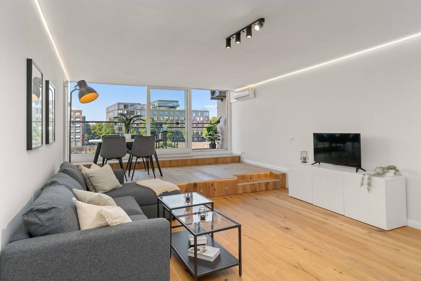Apartamento vacacional entero, Exklusive Wohnung mit Weserblick und Tiefgarage in Mitte Bremen, Bremen