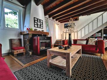 Glamping voor 6 Personen in Saint-Vidal, Centraal Massief, Afbeelding 1