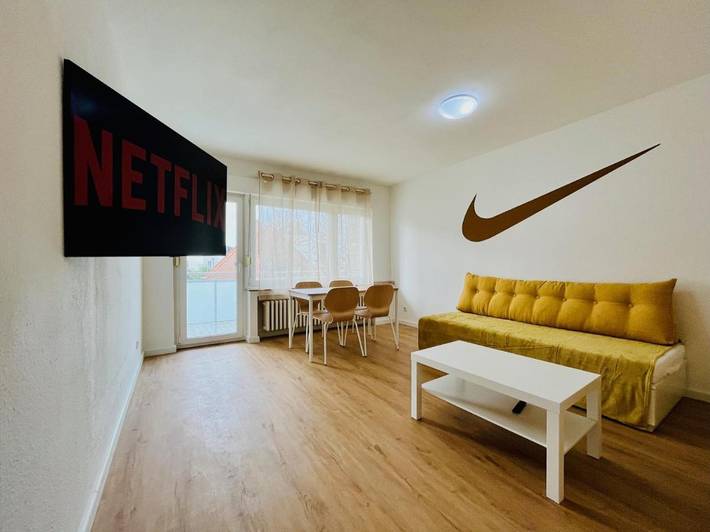 Ferienwohnung für 3 Personen, mit Balkon und Ausblick in Monheim am Rhein