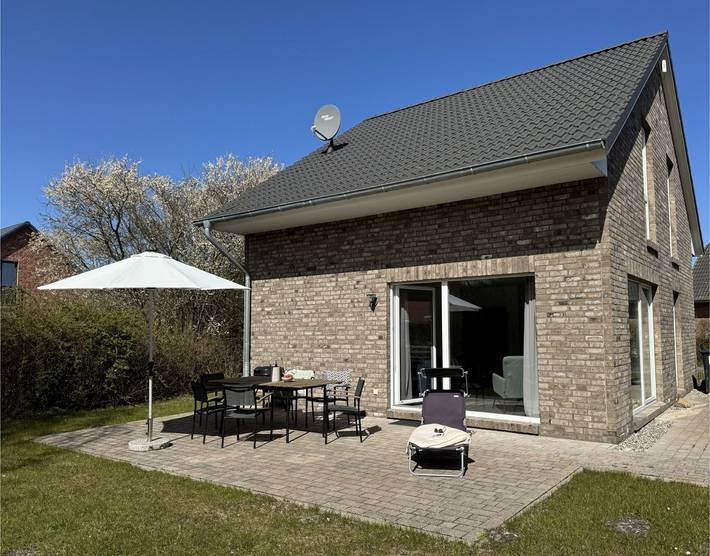 Ferienhaus für 6 Personen, mit Terrasse und Garten in Schönberg