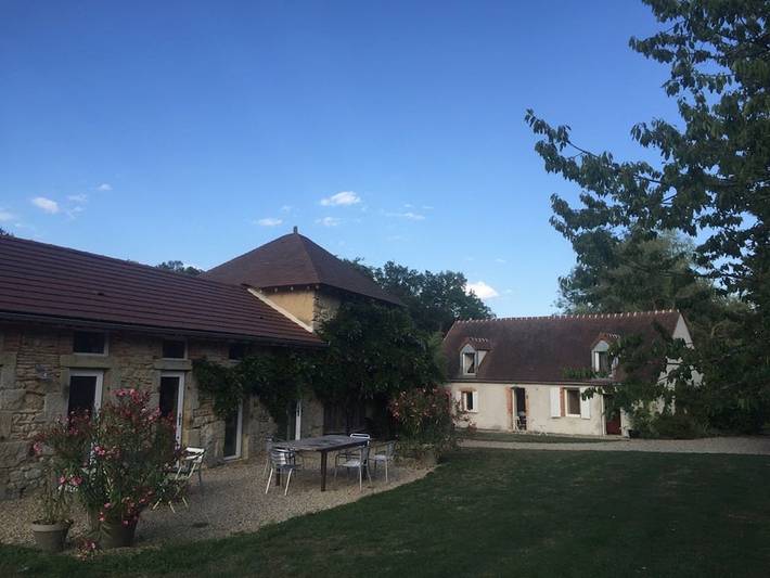 Chambre d’hôte pour 4 personnes, avec piscine et jardin dans Allier - 4