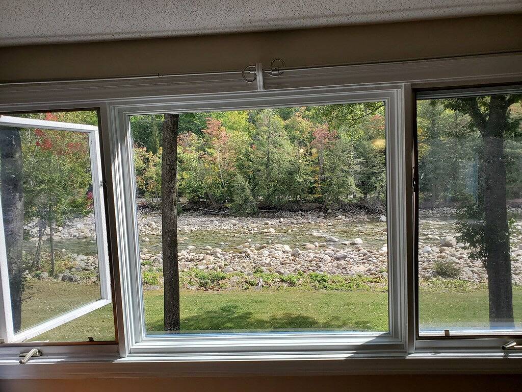 Fluss in Ihrem Hinterhof in Lincoln (NH), Franconia Notch