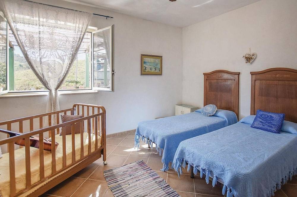 Ganze Wohnung, Schöne Wohnung in Brancaleone mit Meerblick in Brancaleone, Ionische Küste Kalabrien