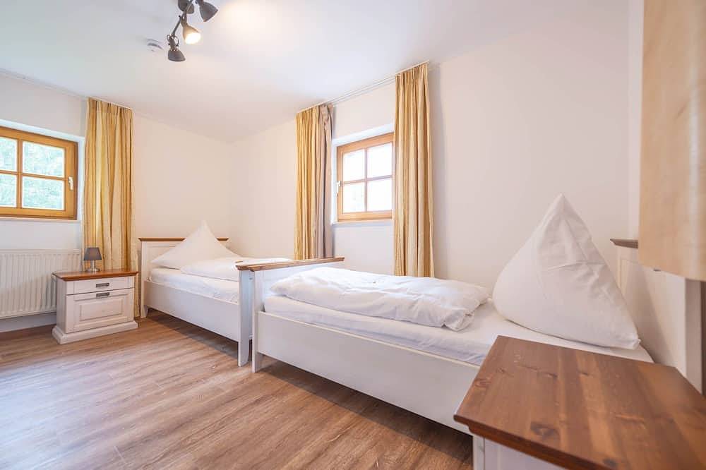Ganze Wohnung, Ferienwohnung  mit Terrasse und zwei Schlafzimmer in Breitenberg, Ostbayern