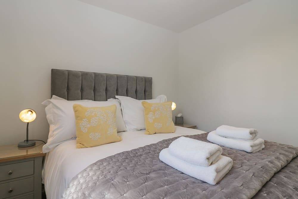 Betty'S Loft, character holiday cottage, with a garden in Hawkshead in Lake District