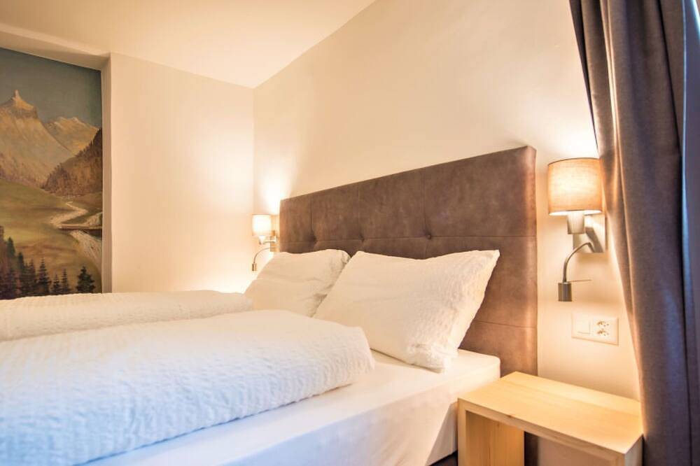 Hotel Münsterhof, (Müstair). in Müstair, Val Müstair