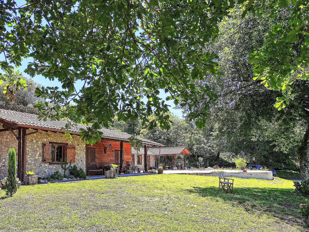 Casa das Devesas in Caldelas, Sequeiros e Paranhos, Distrito de Braga