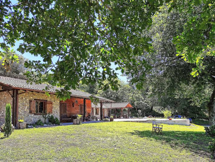 Casa de férias para 7 pessoas, com Varanda e Terraço e ainda Jardim and Piscina em Amares