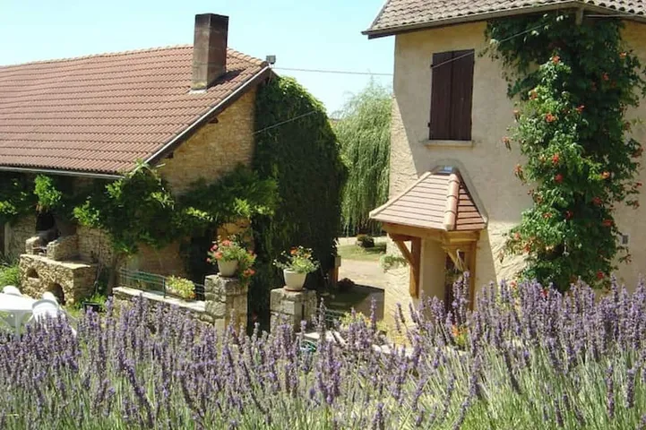 Maison traditionnelle au coeur d'une ferme in Besse, Périgord Noir