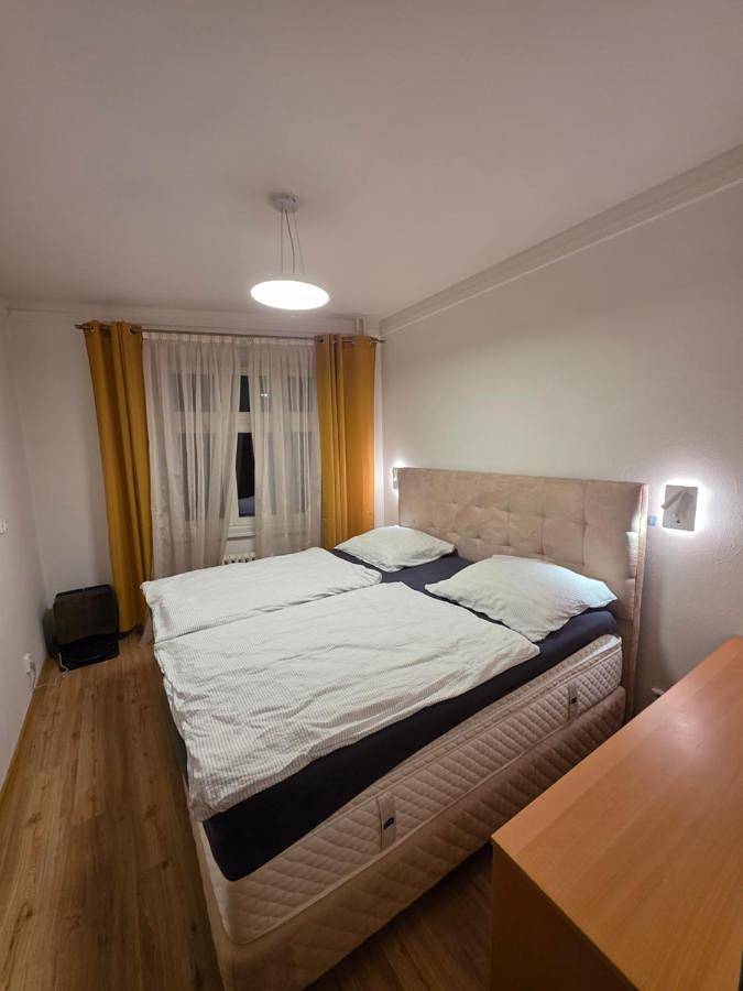 Geheel appartement, Apartmán 63m2 s balkonem v lázeňském centru in Karlsbad, Karlsbad Regio