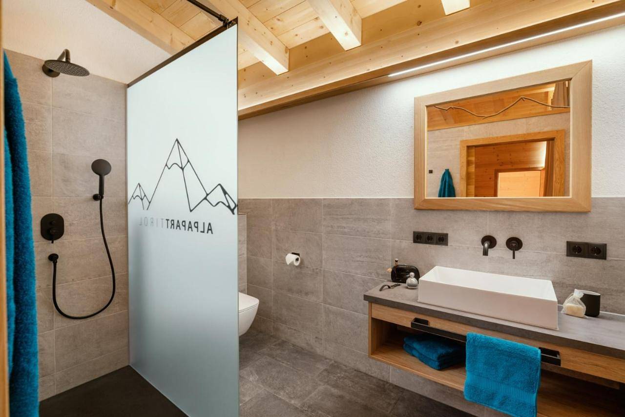 Two-Bedroom Chalet in Habichen, Oetz