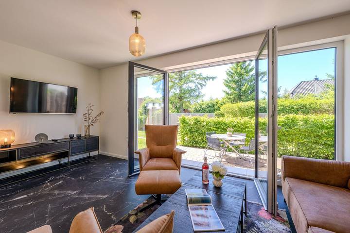 Ferienhaus für 4 Personen, mit Terrasse und Garten sowie Sauna in Born a. Darß - 3
