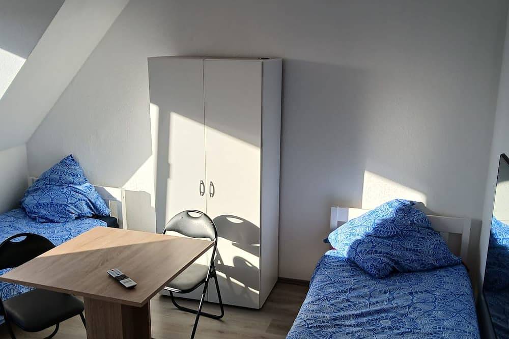 Apartamento entero, Centralsuites Duisburg - Shower, Livingroom & Wifi in Duisburgo, Región del Ruhr