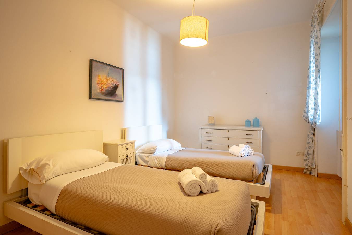 Ganze Wohnung, Riva Granda - Falcone in Mandello del Lario, Comer See