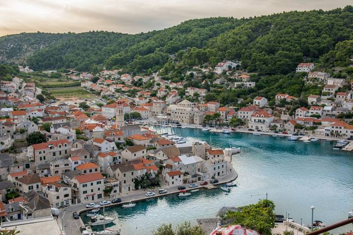 Rooms Bed and Breakfast Blanc in Pucisca, Brac