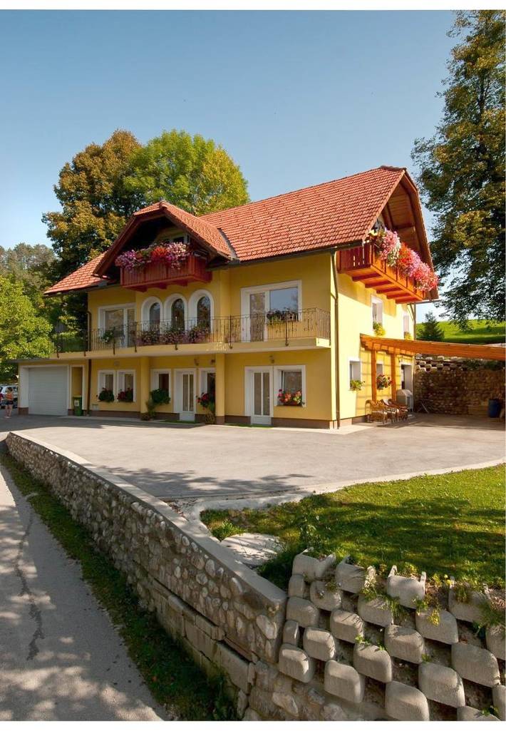 Ferienwohnung für 2 Personen, mit Terrasse und Ausblick im Triglav Nationalpark