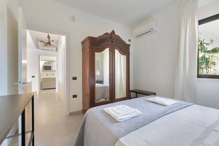 Villa Two Sords, with swimming pool, olive grove, orchard, tropical garden! in Ugento, Gulf of Taranto