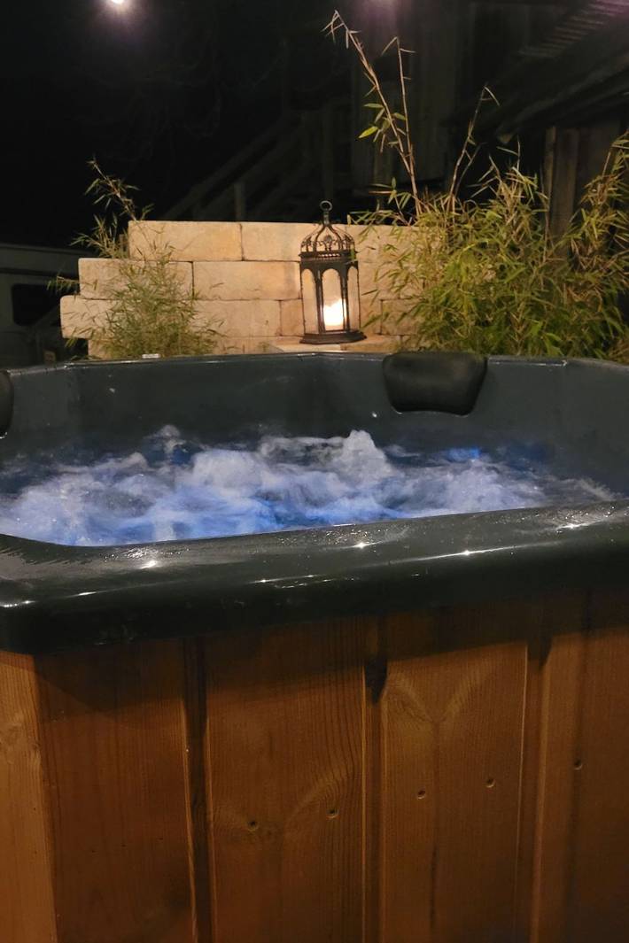 Ferienwohnung für 6 Personen, mit Sauna und Garten in Hohenberg an der Eger