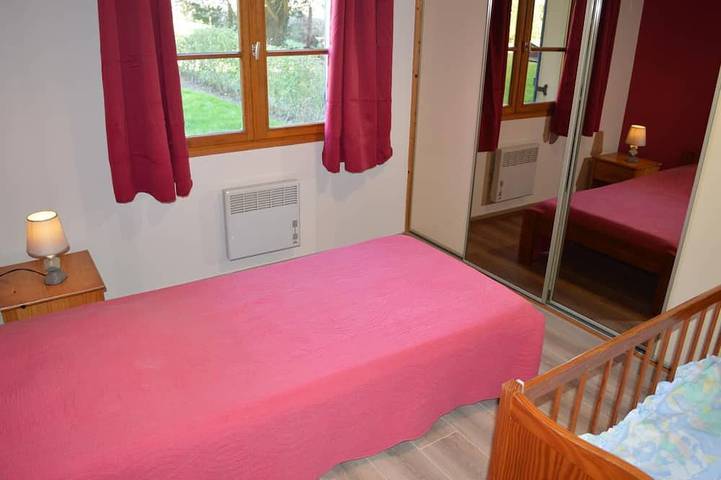 Location de vacances pour 11 personnes, avec terrasse et jardin à Wierre-Effroy - 4