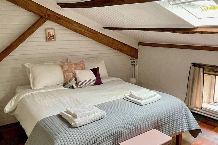 Gîte pour 6 personnes, avec piscine et jardin, animaux acceptés à Bussière-Badil - 2