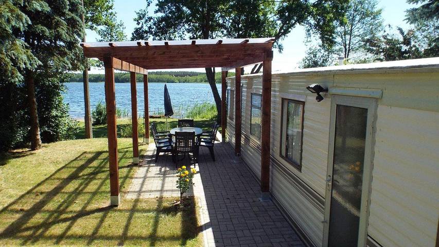 Wohnmobil für 6 Personen, mit Garten, mit Haustier in Dabel - 2