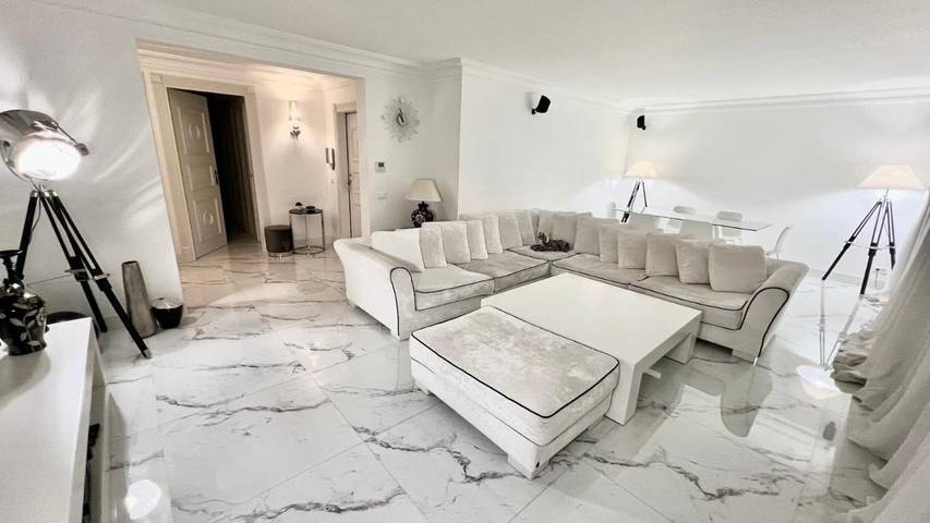 Appartement de vacances pour 4 personnes, avec vue et terrasse