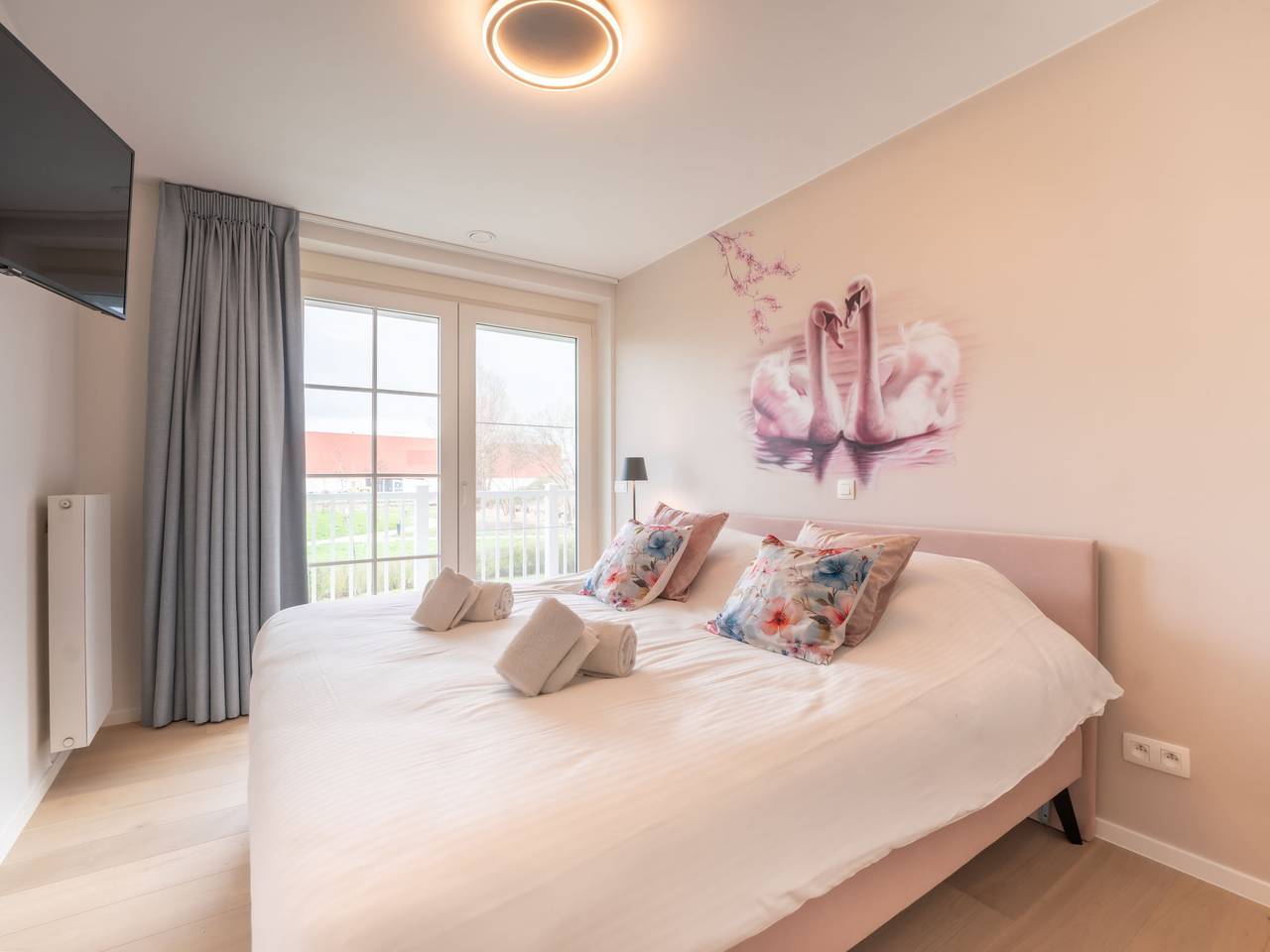 Entire apartment, Whispering Waves with parking & terrace in Blankenberge, Belgian Coast